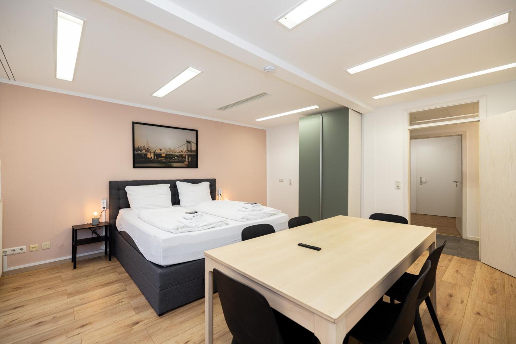 Grosse Ferienwohnung In Der Altstadt Wurzburgo Exterior foto